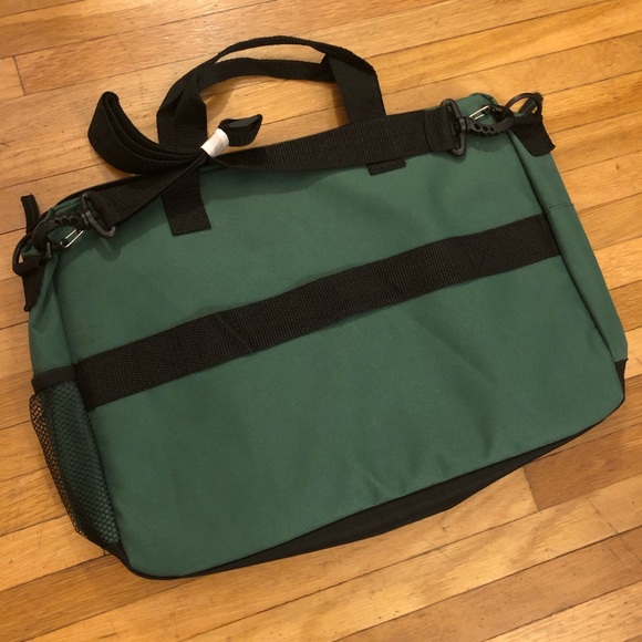 California Avocado PMA Fresh Summit 5 Compartment Messenger Bag - Picture 3 of 6